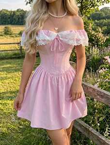 Robe midi en mousseline à imprimé floral, épaules dénudées, avec volants, coupe ample, style bohème, décontractée d'été, coupe trapèze, infroissable, fente haute - Product Image 1