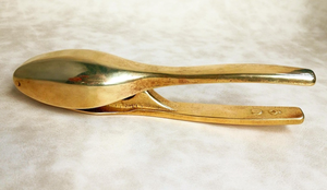 Casse-noix vintage en laiton massif, traditionnel indien Sarota Supari, coupe-noix de betel artisanal en laiton, pour la maison - Product Image 1