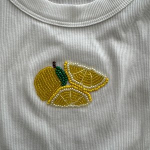 Camiseta de moda para mujer, hombre y niña, con bordado de cuentas de doble cara móvil, fabricada con la mejor calidad, camiseta de mujer con cuentas. - Product Image 6