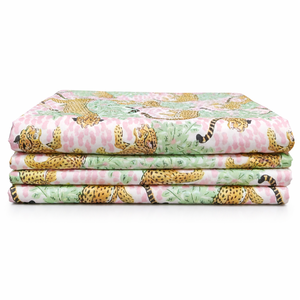 Le Souvenirs - Tela Popelina Peinada 100% Orgánica, Ecológica, Transpirable, Absorbente de Humedad, Ligera, con Estampado Animal para Niñas - Product Image 1