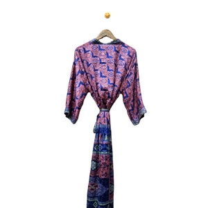 Kimono largo de seda vintage hecho a mano en India, ecológico, con cuentas, diseño único en morado y dorado, para mujer, transpirable, para verano. - Product Image 6