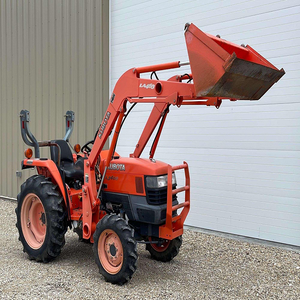 Tractor Kubota L3400 con Motor Diésel, Caja de Cambios Automática, Dirección Asistida - Tractor de Uso Agrícola de Alta Resistencia al Mejor Precio - Product Image 2
