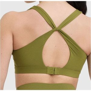 Nouveau soutien-gorge de sport sans couture pour femme, haute performance, avec logo frontal, fabriqué au Pakistan, idéal pour la gym, le yoga et l'entraînement 2026 - Product Image 2