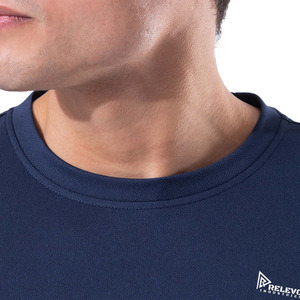 Camiseta Relevo Industries para Hombre, Azul Marino, Manga Corta, Secado Rápido, 100% Algodón, Logotipo Frontal, Premium Ultra Suave - Product Image 6