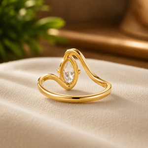 Anillo de Compromiso Chapado en Oro Amarillo de 14K, Anillo de Aniversario con Diamante de Corte Ovalado, Moissanita con Engaste de Tensión, Joyería de Lujo - Product Image 4