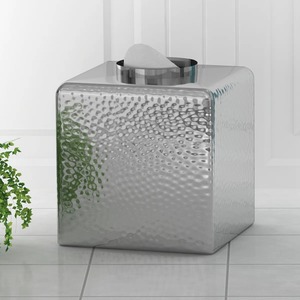 Decorative <b>Silver</b> Hammered Tissue Box Holder Premium Metal Tissue Cover Perfect For <b>Coffee</b> <b>Table</b> And Dining <b>Table</b> From India - Product Image 4