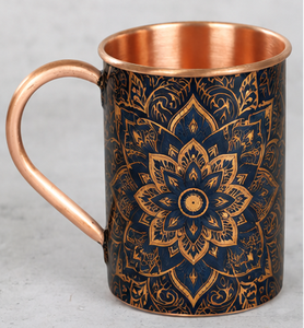 Mug à cocktail en cuivre émaillé, motif botanique imprimé, style Moscow Mule, avec motif vague orientale. - Product Image 5