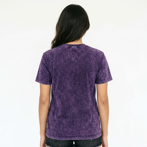 T-shirts personnalisés en gros de haute qualité, couleur violette, effet délavé, 100% coton, taille standard, t-shirts graphiques pour femmes, personnalisation du logo - Product Image 2