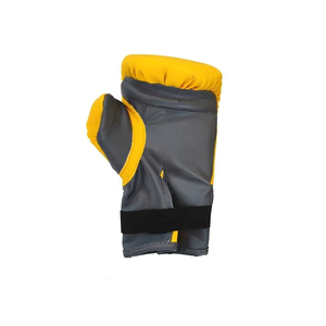Gants de boxe personnalisés pour enfants, avec logo et design simple, en cuir de qualité supérieure, fabriqués avec les meilleurs matériaux, à lacets. - Product Image 3