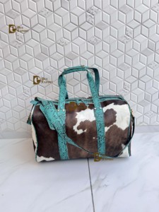 Bolsos de equipaje de cuero de vaca real, bolso hecho a mano de usos múltiples, bolso de viaje Unisex, tamaño grande, Color turquesa, pelo en Bolso de piel oculta - Product Image 3