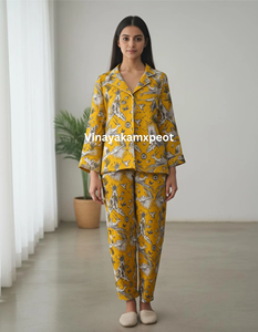 Pijama de Algodón con Estampado Safari Color Mostaza Dorado Vibrante, Transpirable, de Secado Rápido, con Botones, Camisa de Manga Larga y Pantalones Largos para Verano - Product Image 5