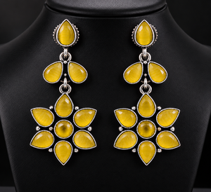 Pendientes Colgantes de Plata Oxidada con Ónix Amarillo, Diseño Floral Vintage y Corte de Pera |   Boda de Mujeres |   Venta al por Mayor Directa de Fábrica | - Product Image 1
