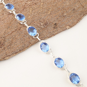 Bracelets de mode en argent sterling 925 avec tanzanite bleue de forme ovale, sertie de facettes, en laiton, avec design tennis et sertissage clos - Product Image 3