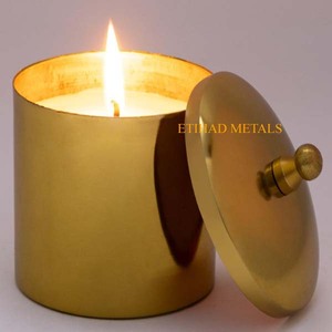 Portavelas decorativo de metal, portavelas con diseño de oro luminoso, velas aromáticas, velas votivas doradas, hechas a mano. - Product Image 6