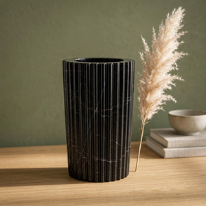 Jarrón de Ónix Negro Natural Acanalado y Estriado, Hecho a Mano, en Forma de Columna, para Flores, Decoración de Lujo para Sala de Estar o Mesa de Consola - Product Image 5
