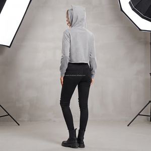 Sudadera Corta Personalizada para Mujer, Estampada en Gris para Otoño, con Detalle de Orejas, Transpirable, Forrada, de Algodón Suave, Estilo Urbano - Product Image 3