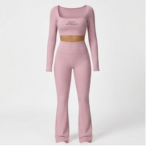 Ensemble de yoga 2 pièces North Approach rose, col carré, manches longues, pantalon évasé taille haute, crop top, couleur unie, extensible, vêtements de sport - Product Image 1