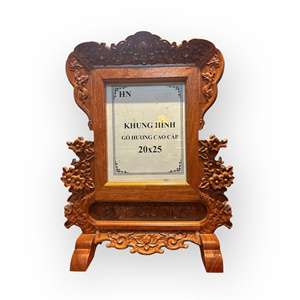 Marcos de Fotos Modernos y Duraderos para Altares Ancestrales y Salas de Estar, Varios Tamaños, Madera de Huong - Product Image 1