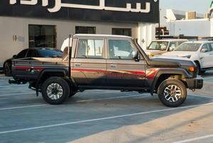Camioneta Industrial Land Cruiser de Cabina Simple 2016-2017, Personalizable OEM/ODM, 3 Años de Garantía, Origen Estadounidense, Lista para Envío - Product Image 2