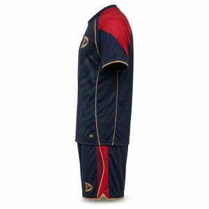 Conjunto de Uniforme de Futsal de Lujo, Color Carmesí Oscuro y Dorado, Camiseta y Pantalones Cortos de Fútbol, Malla Transpirable, Ropa Deportiva para Fútbol Sala - Product Image 3