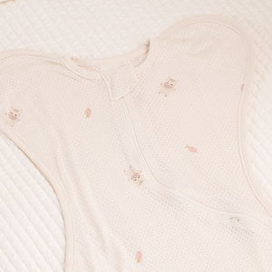 [LOLBABY] Manta Envolvente para Bebé de Algodón Orgánico, Diseño de Manzana con Estampado Animal, Hipoalergénica, 0-12 Meses, Estilo Simple para Todas las Temporadas - Product Image 2
