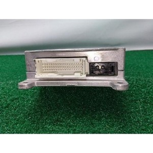 ECU และโมดูลคอมพิวเตอร์มือสองสำหรับรถยนต์ซีรีส์ 3 รุ่น 8410698206801 - Product Image 4