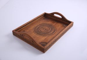 Plateau en bois marocain sculpté à la main - Plateau en bois rustique - Décoration de cuisine bohème - Plateau à thé et café - Gravure personnalisée avec idée cadeau - Product Image 2