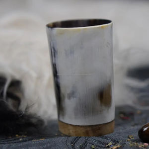Corne à boire de boeuf Viking nordique sculptée à la main naturelle vraie tasse en corne de buffle avec verre à liqueur de bière Agate Viking tasse Falak World Export - Product Image 1
