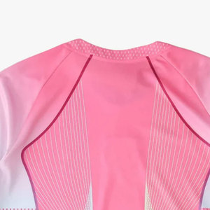 Nueva Llegada, Superventas, Alta Calidad, Alto Rendimiento, Precio al por Mayor, Jersey Deportivo Ligero de Poliéster con Logotipo Personalizado para Fútbol - Product Image 3