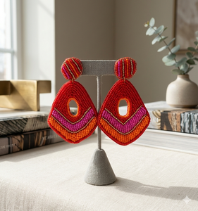 Pendientes de Perlas de Imitación BONDI BEACH Classic Lovers, Joyería Ligera de Moda para Mujer con Accesorios de Perlas de Imitación - Product Image 1