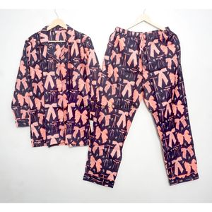 ชุดนอนผ้าฝ้ายพิมพ์ลายโบว์ 3 ชิ้น แบบยูนิเซ็กซ์ สำหรับฤดูร้อน ขายส่ง ชุดนอนผู้หญิง เสื้อถักเนื้อนุ่ม ระบายอากาศดี กางเกงขายาว - Product Image 5