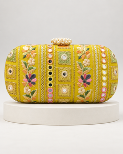 Pochette de Soirée de Luxe Jaune Brodé à Motif Géométrique, Sac à Main Ovale avec Accent de Perles pour Fêtes et Mariages - Product Image 2