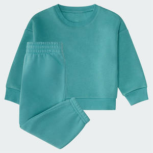 Ensemble de survêtement deux pièces sur mesure pour garçons grandes tailles, couleur turquoise, style streetwear moderne et décontracté, tenue décontractée pour tout-petits - Product Image 1