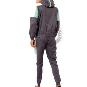 ชุดวอร์มผ้าโพลีเอสเตอร์ผสมคอตตอน ใส่สบาย ระบายอากาศได้ดี เหมาะสำหรับกิจกรรมกีฬาและสวมใส่ลำลอง - Product Image 2