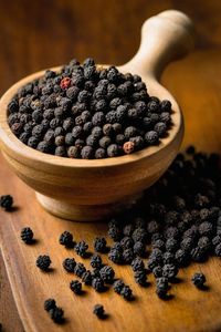 Pimienta Negra Entera de Primera Calidad, Secada al Sol, Especia Natural, Larga Vida Útil de 12 a 18 Meses, Lista para Exportación - Product Image 2