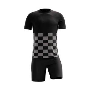 Maillot de football à carreaux noirs pour homme, manches courtes, polyester respirant, coupe athlétique, col rond, vêtements pour toutes les saisons - Product Image 1