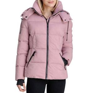 Chaquetas Acolchadas Cortavientos de Poliéster 100% con Logotipo Personalizado para Mujer, al por Mayor, Tallas y Colores Personalizables - Invierno, Casual, Aire Libre - Product Image 1