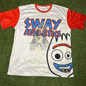 Ensemble de maillot de football personnalisé avec nom d'équipe, chaussettes, tissu respirant 100% polyester, options de logo et de design personnalisés - Product Image 6