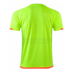 Nouveau style de maillot de football d'entraînement, logo personnalisé, respirant, grande taille, manches courtes, fabriqué au Pakistan, maillot de sport de haute qualité - Product Image 2