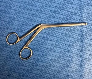 Ariston Forceps à écartement de 6 mm de haute qualité, 3-1/4 pouces, à pointe lisse et fine, manuel, certifié CE, en acier inoxydable - Product Image 4