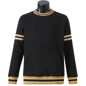 Sweat-shirt à col rond noir pour homme de la Fraternité, tricoté, avec rayures dorées et blanches sur les manches et le bas, coupe classique, pull décontracté - Product Image 1