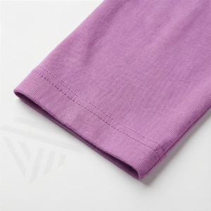 Camiseta de Manga Larga con Cuello Redondo para Mujer, Color Personalizado, Algodón Orgánico de Lujo, Preencogido, GOTS Premium, Corte Clásico Suave - Product Image 6