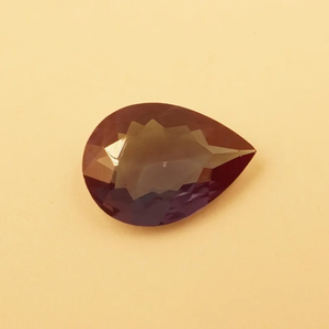 จี้โอปอลเพาะเลี้ยงในห้องปฏิบัติการ 2 กะรัต รูปทรงลูกแพร์เจียระไน (10.5x6.5x4 มม.) ชุบแพลตตินั่มบนสแตนเลสสตีล สไตล์วินเทจ สำหรับวันครบรอบ - Product Image 3