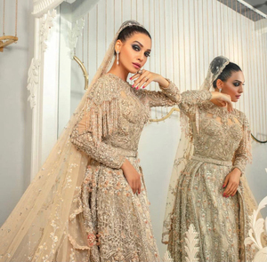 Robes de mariée de luxe pour les cérémonies de mariage, avec des détails élégants en perles, des appliques florales et une silhouette magnifique - Product Image 4