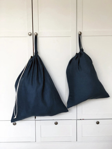 Bolsa Promocional Impermeable de Poliéster con Cordón, Orificio para Auriculares y Bolsillo con Cremallera, Personalizable, Gran Venta - Product Image 2