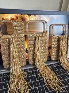 Funda para Teléfono con Cuentas Hechas a Mano y Marco Plateado con Detalles en Oro de CRYSTAL CRAFT para Apple iPhone 6 Pulgadas Modelo 4865 Estilo Dulce con Parte Trasera Transparente - Product Image 6