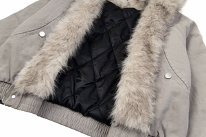 Veste bomber à capuche avec col en fausse fourrure de style américain pour hommes, couleur unie, coupe ample, veste streetwear décontractée épaisse et chaude pour l'hiver - Product Image 2