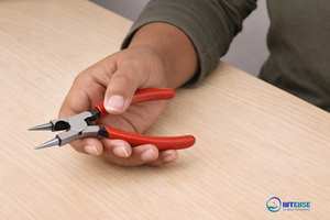 INSTRUMENTS CHIRURGICAUX INTENSES Pinces professionnelles pour la fabrication de chapelets, outil de bijouterie en acier inoxydable durable - Product Image 2