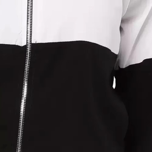 Conjunto Deportivo de Mujer con Bloques de Color, Sudadera de Cuello Alto con Media Cremallera y Pantalones Jogger con Franja Lateral, Forro Polar de 300GSM, Estilo Athleisure - Product Image 2