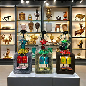 Ensemble de figurines métalliques de musiciens folkloriques traditionnels du Rajasthan (lot de 3) - Design Art Déco, articulées, pour Diwali, Pâques, mariages et autres occasions - Product Image 2